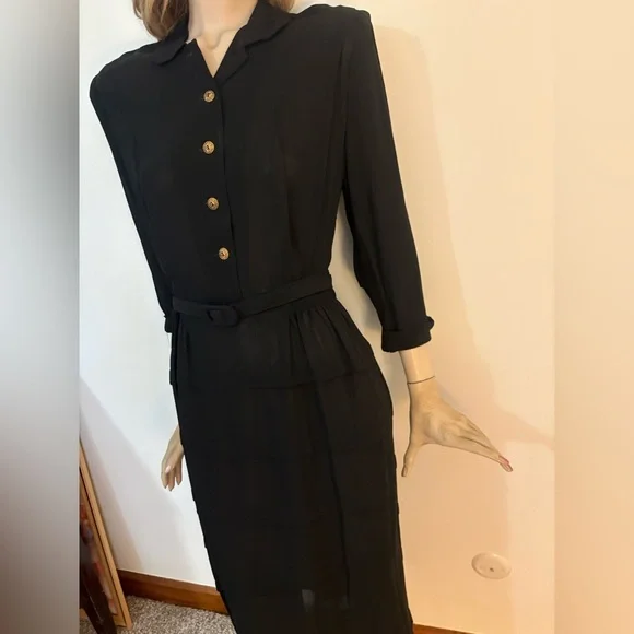 The Perfect Vintage 1940s 50s Little Black Dress VOLUP - Picture 5 of 14